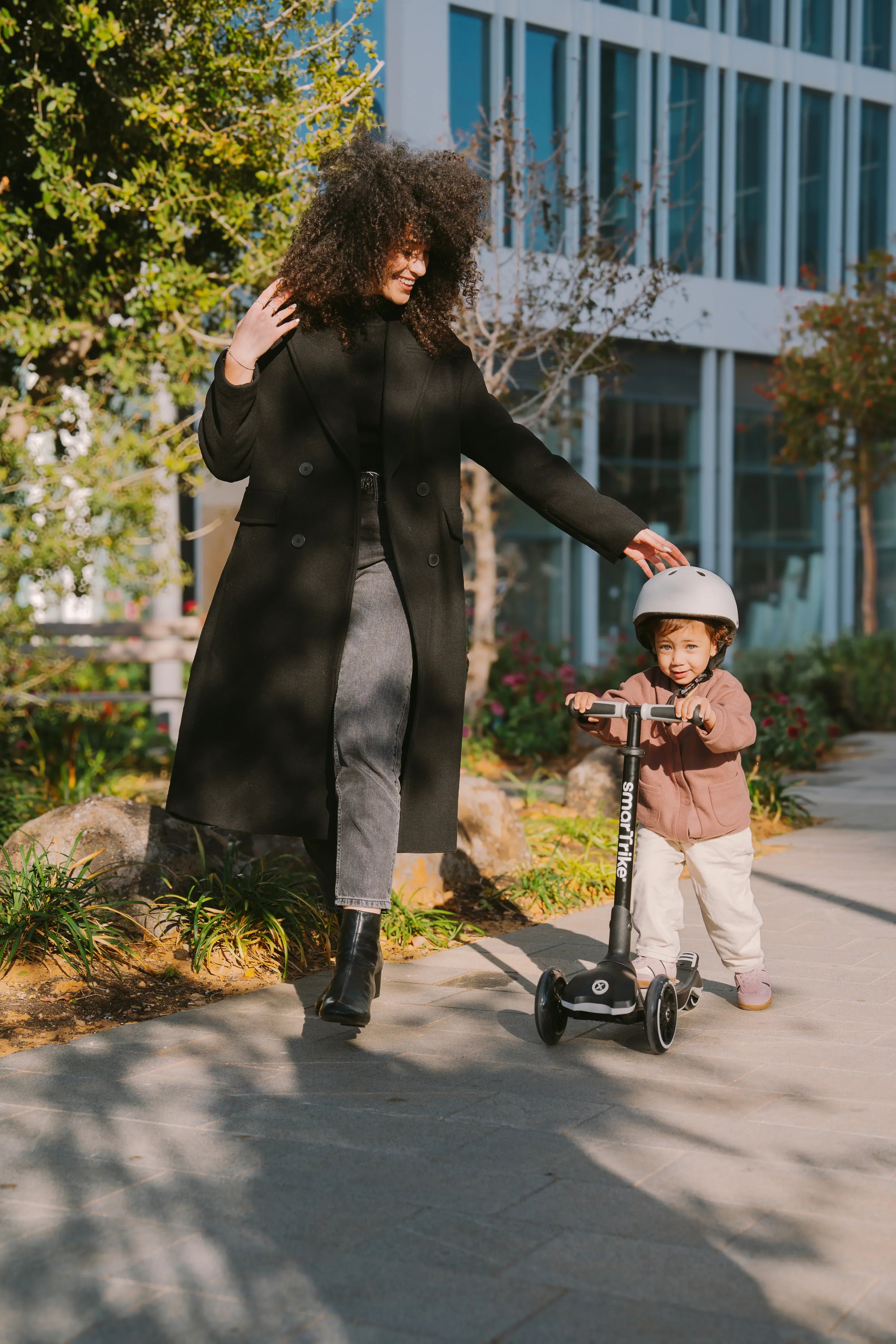 3 Simple Drills to Teach Your Child to Look, Signal, and Cross Safely