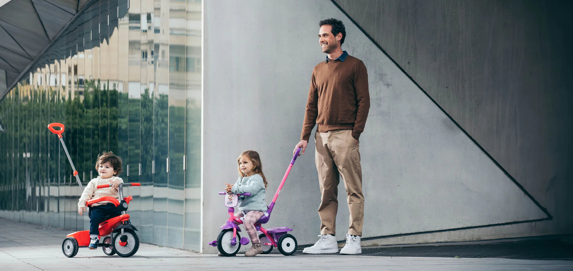 SmarTrike Breeze Plus vs Smoby Trike: Choosing the Right Trike