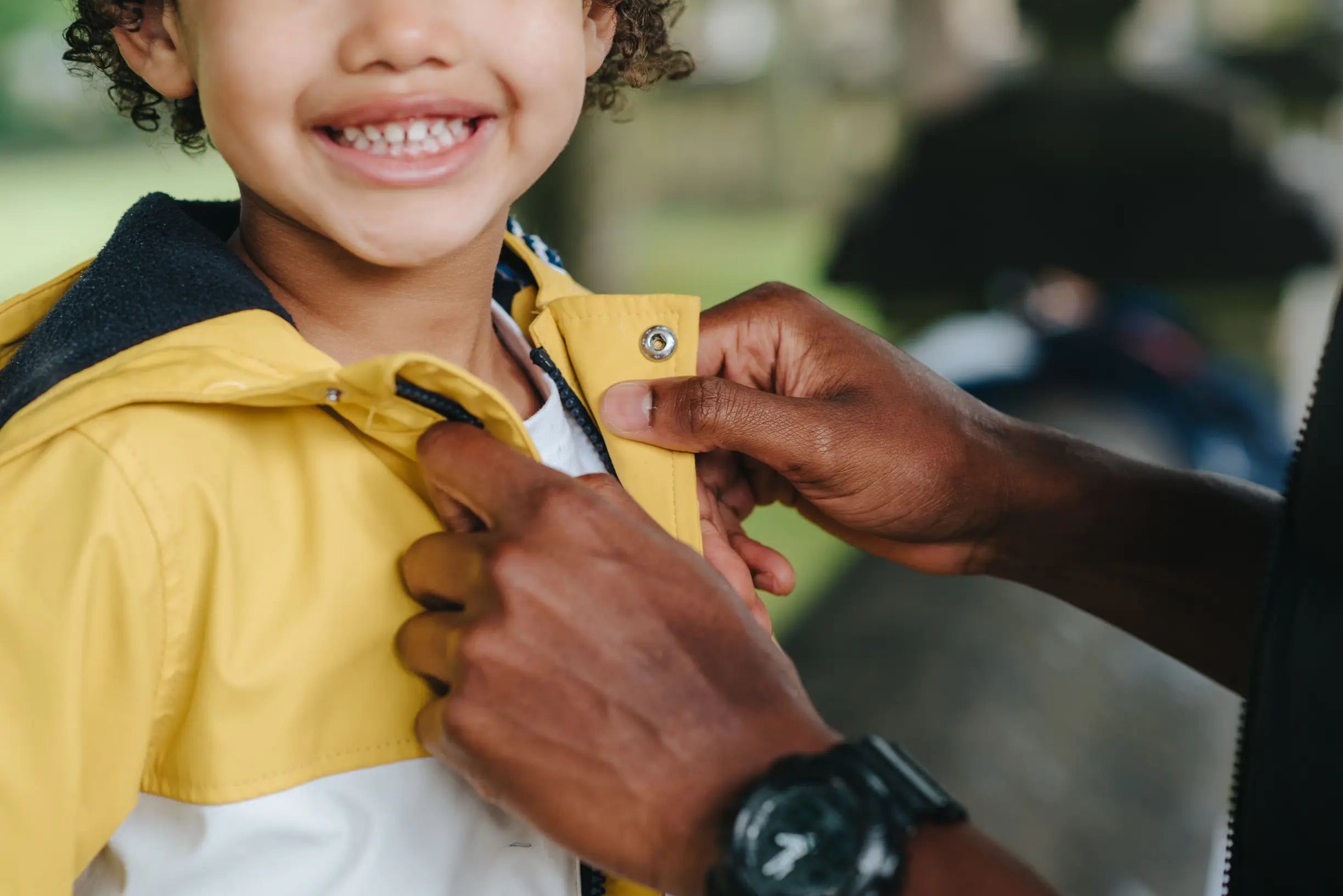 How to organise a space-saving rainy-day kit for kids that parents will use