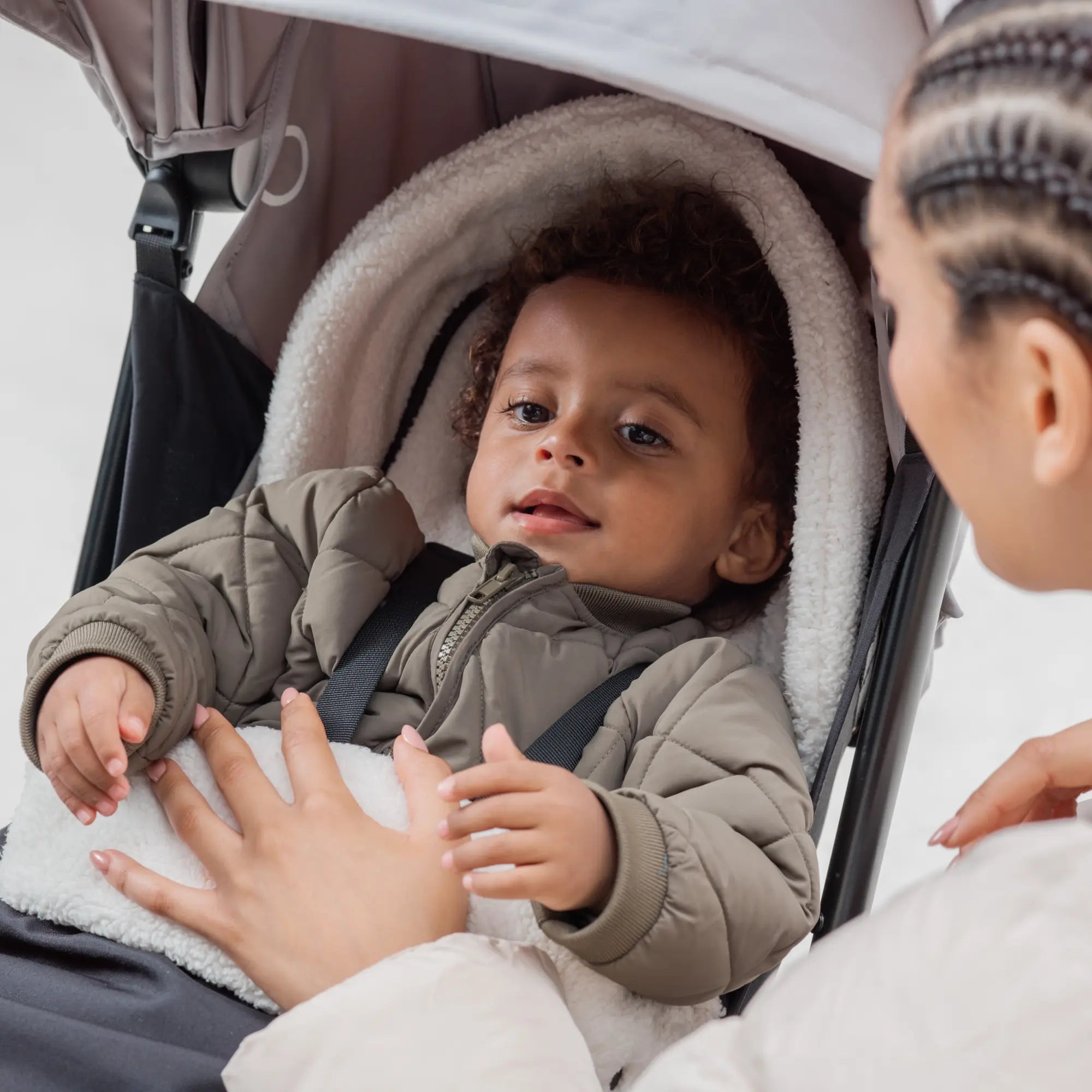 10 Waterproof, Insulated Pushchair Accessories to Keep Your Child Dry and Comfortable