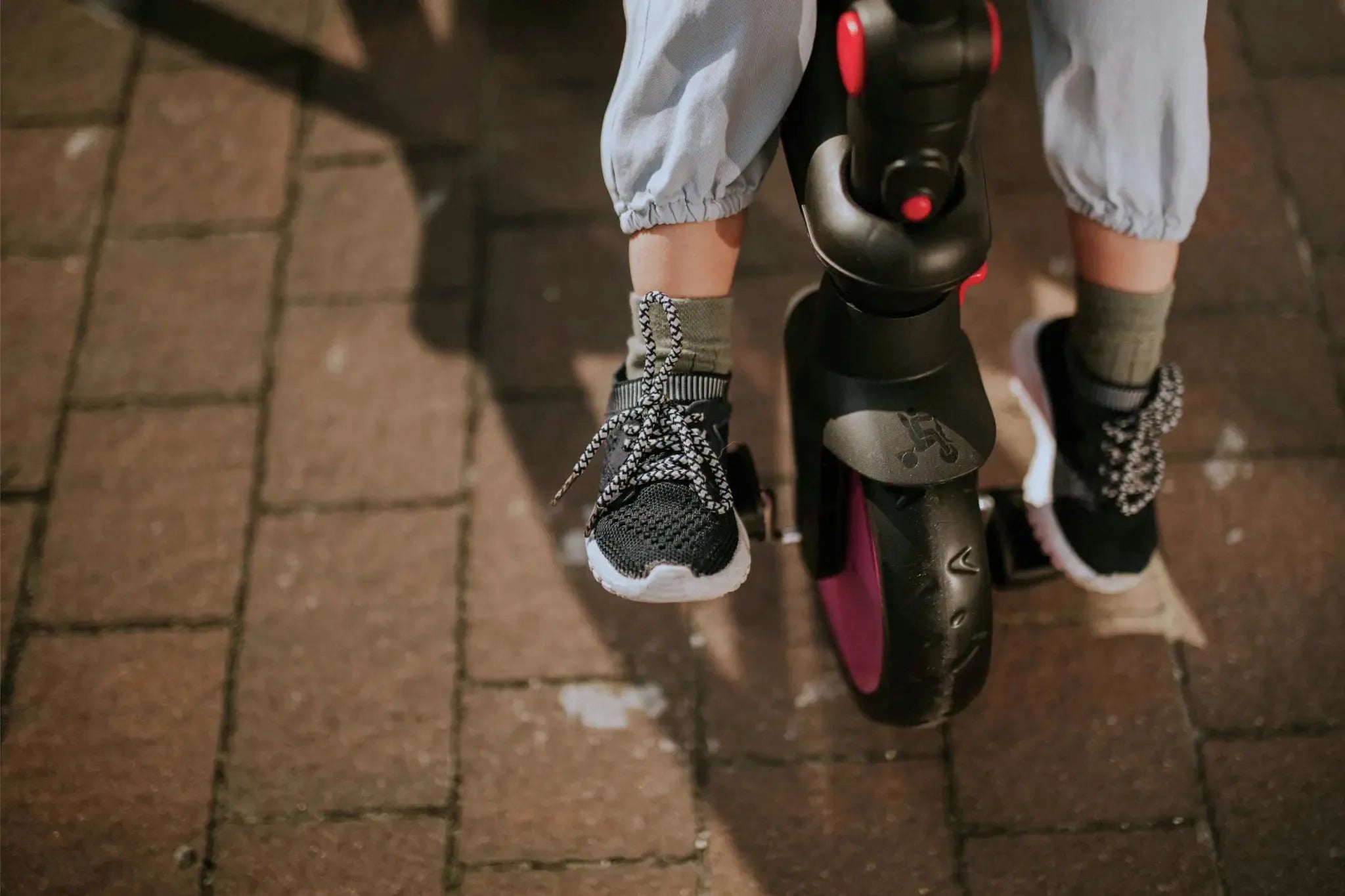 3 Age, Height, and Weight Guidelines for Choosing a Trike or Ride-on Scooter