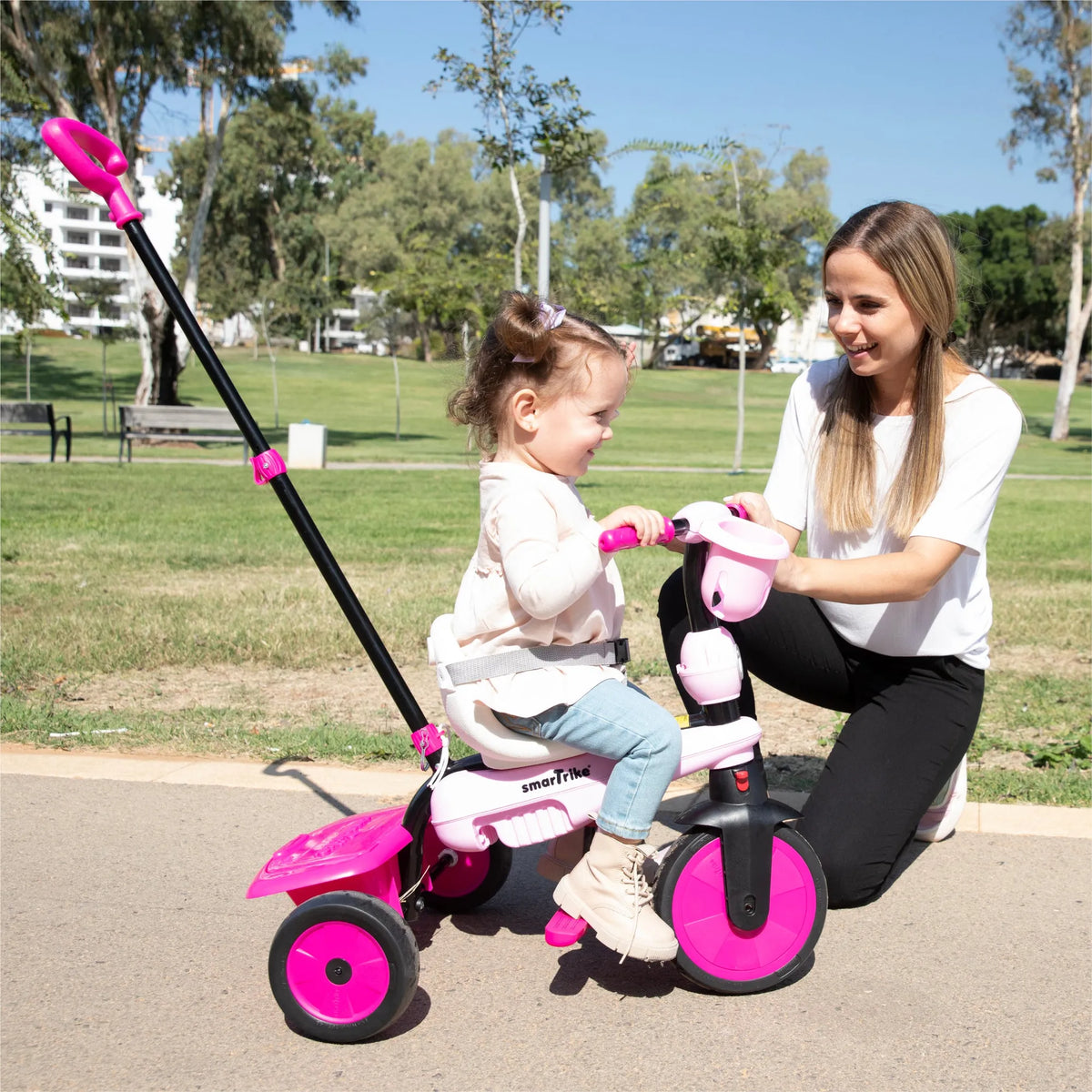 5 essential features to look for in a first trike for 1 to 2-year-olds
